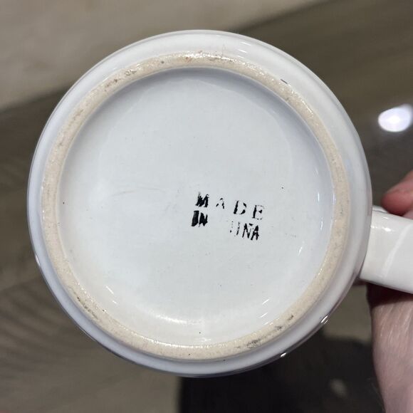 Elton John Coffee Cup Mug Goodbye Yellow Brick Road Album Concert Memorabilia - Picture 5 of 6